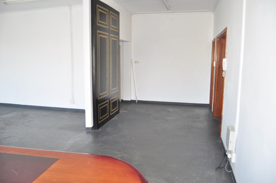 Commercial Property for Sale in Paarden Eiland Western Cape